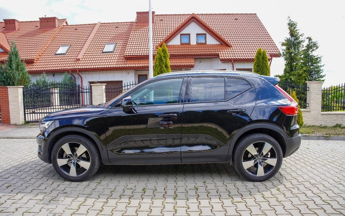 Volvo XC 40 cena 119900 przebieg: 34300, rok produkcji 2020 z Lubniewice małe 254